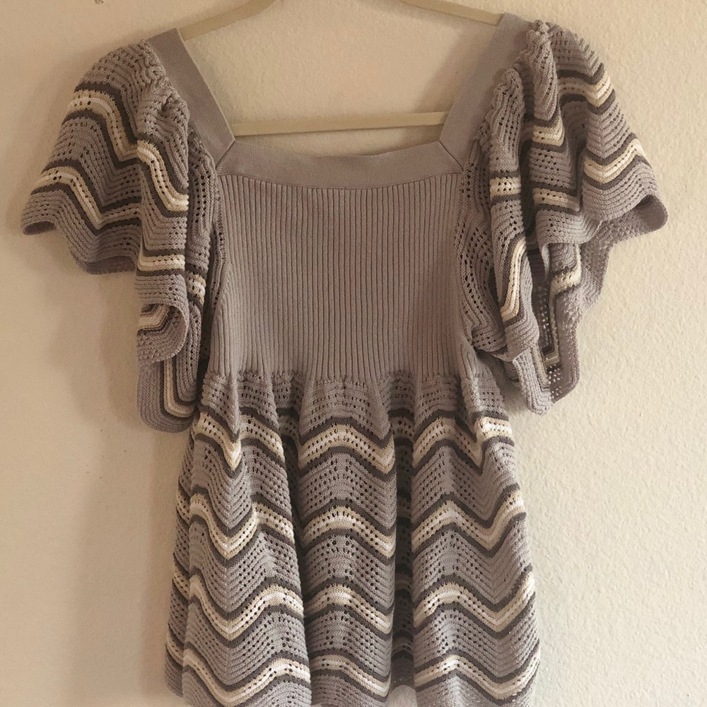 FREE PEOPLE gray butterfly sleeve cotton top M